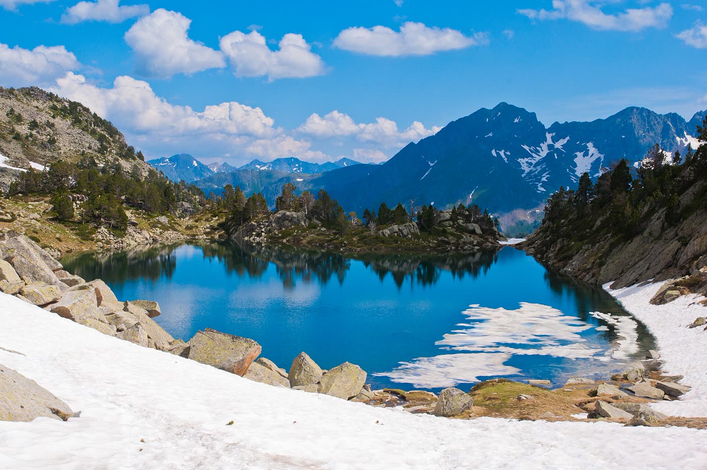 Les lacs du Néouvielle par le lac d'Aubert